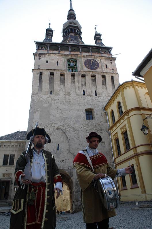 Sighisoara - przy wieży zegarowej