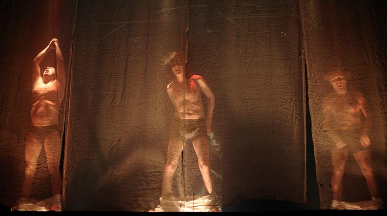 Teatr ósmego dnia. Lipiec 2009- Katowice. Czas Matek. IV