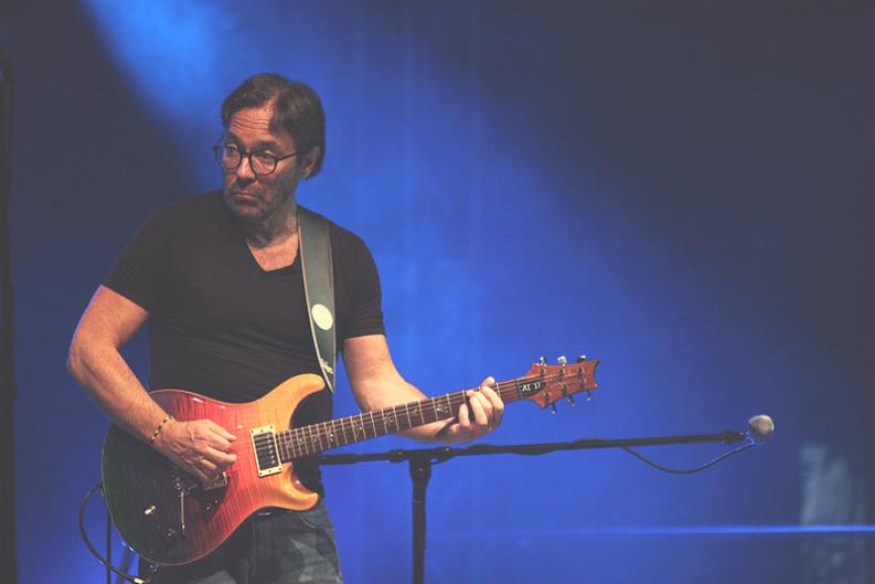 Al Di Meola - Katowice Nikiszowiec V