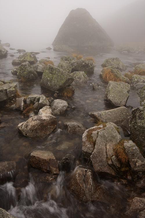 Tatry i Podhale. Góry. Dolina pięciu stawów polskich.  IV